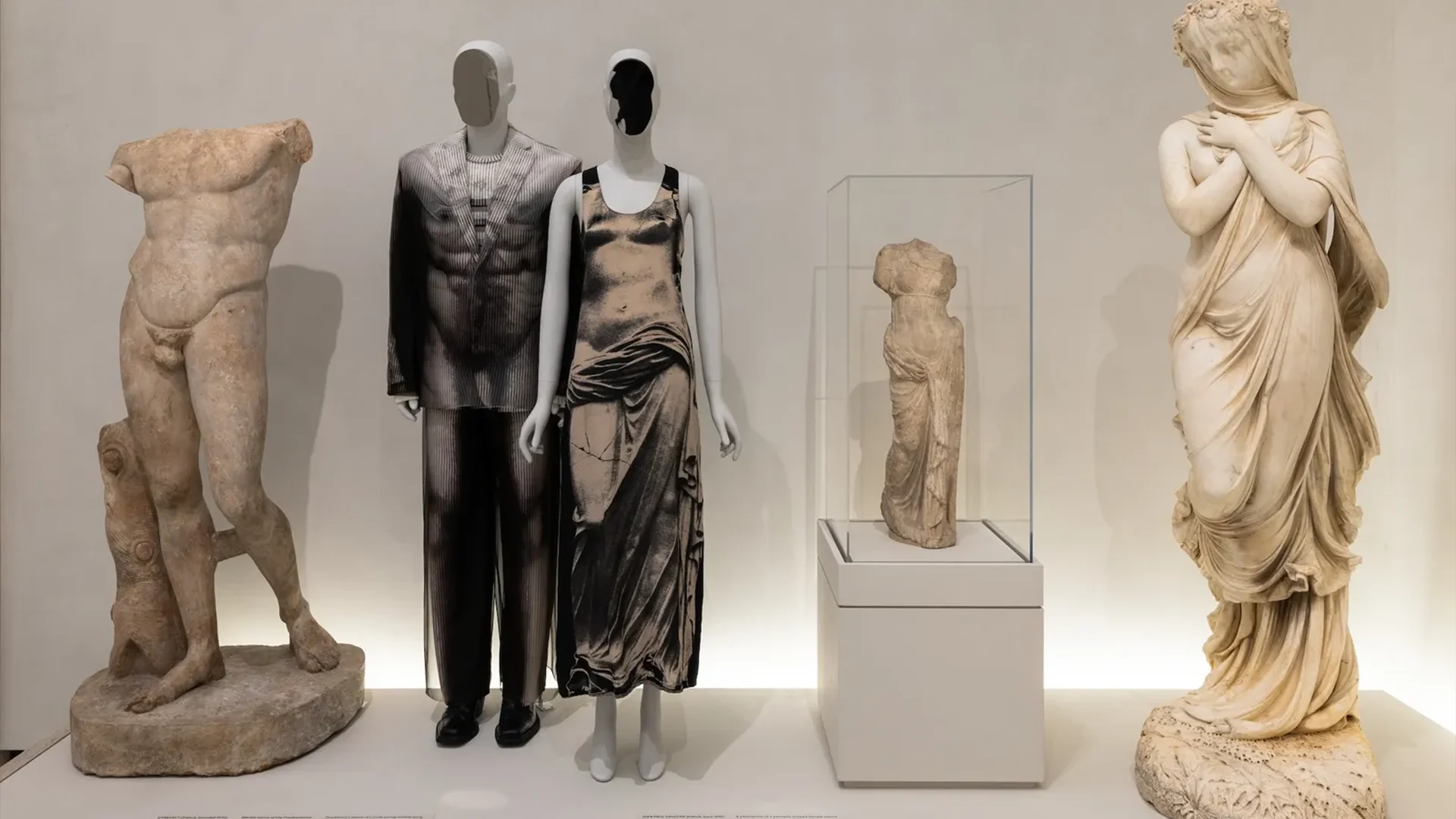 TheMetCostumeArt